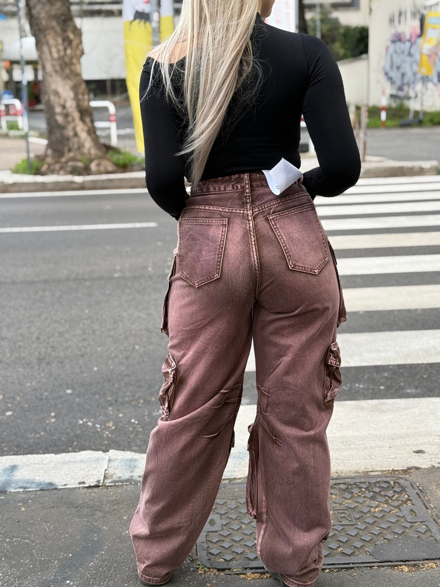 jeans cargo rosa