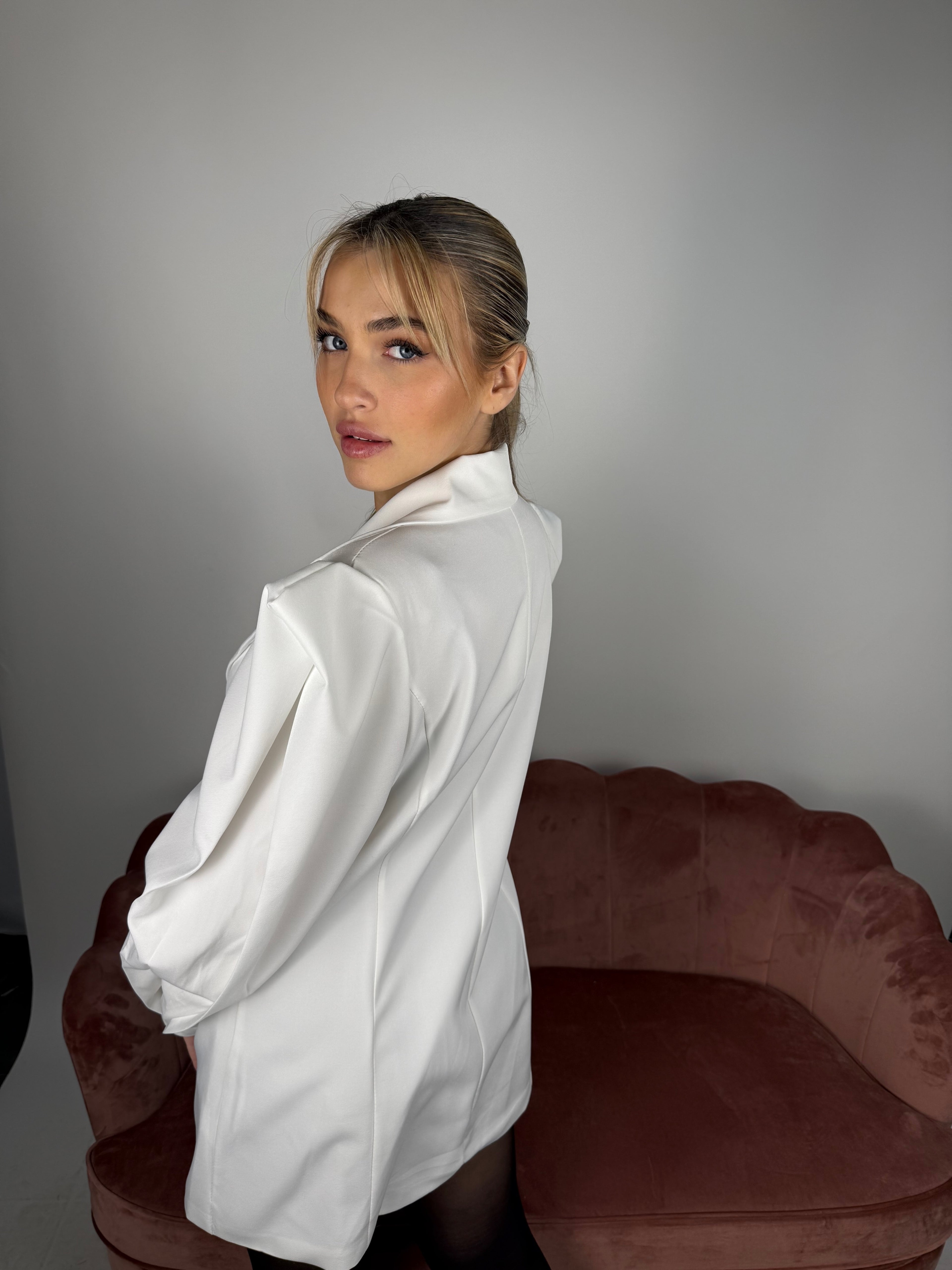 blazer spalle larghe bianco