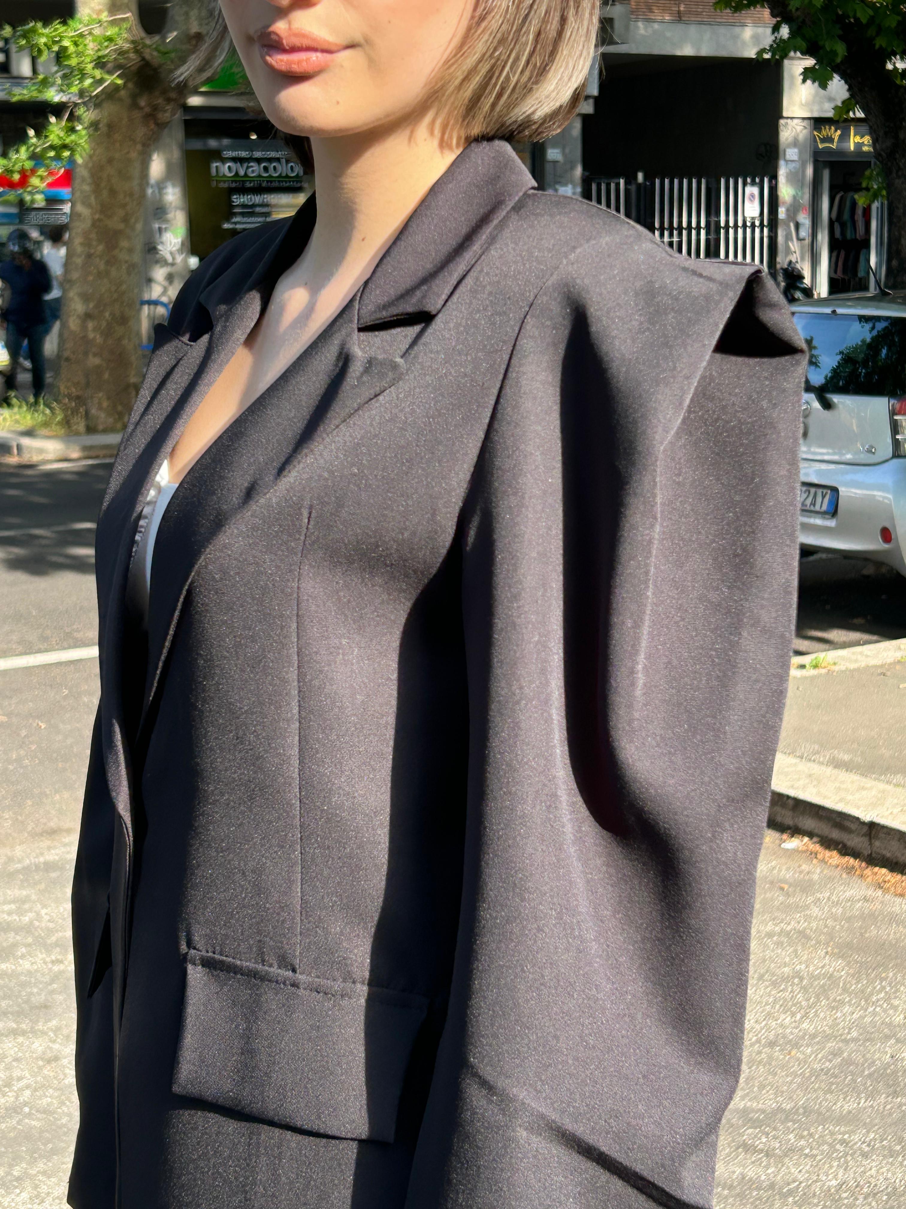 blazer spalle larghe