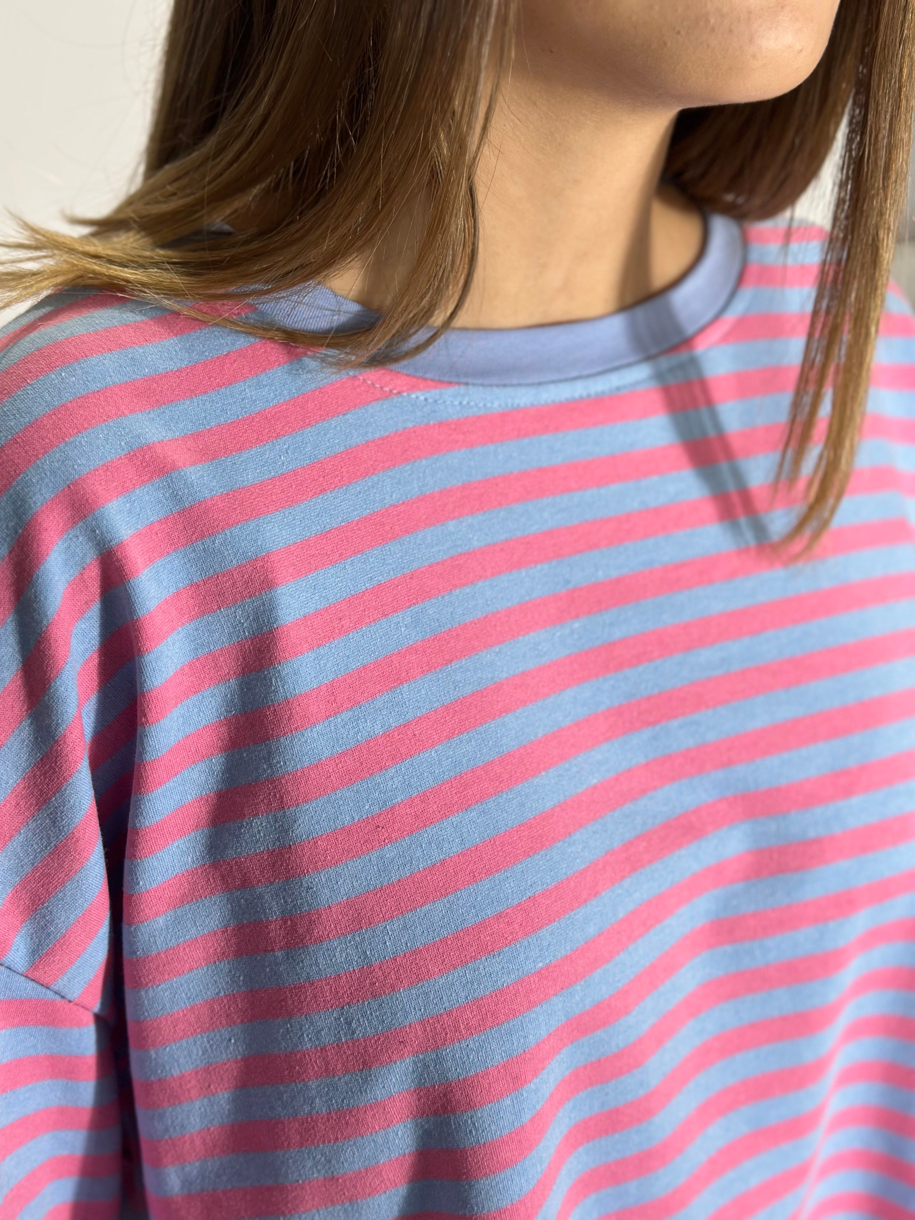 Maglietta over a righe