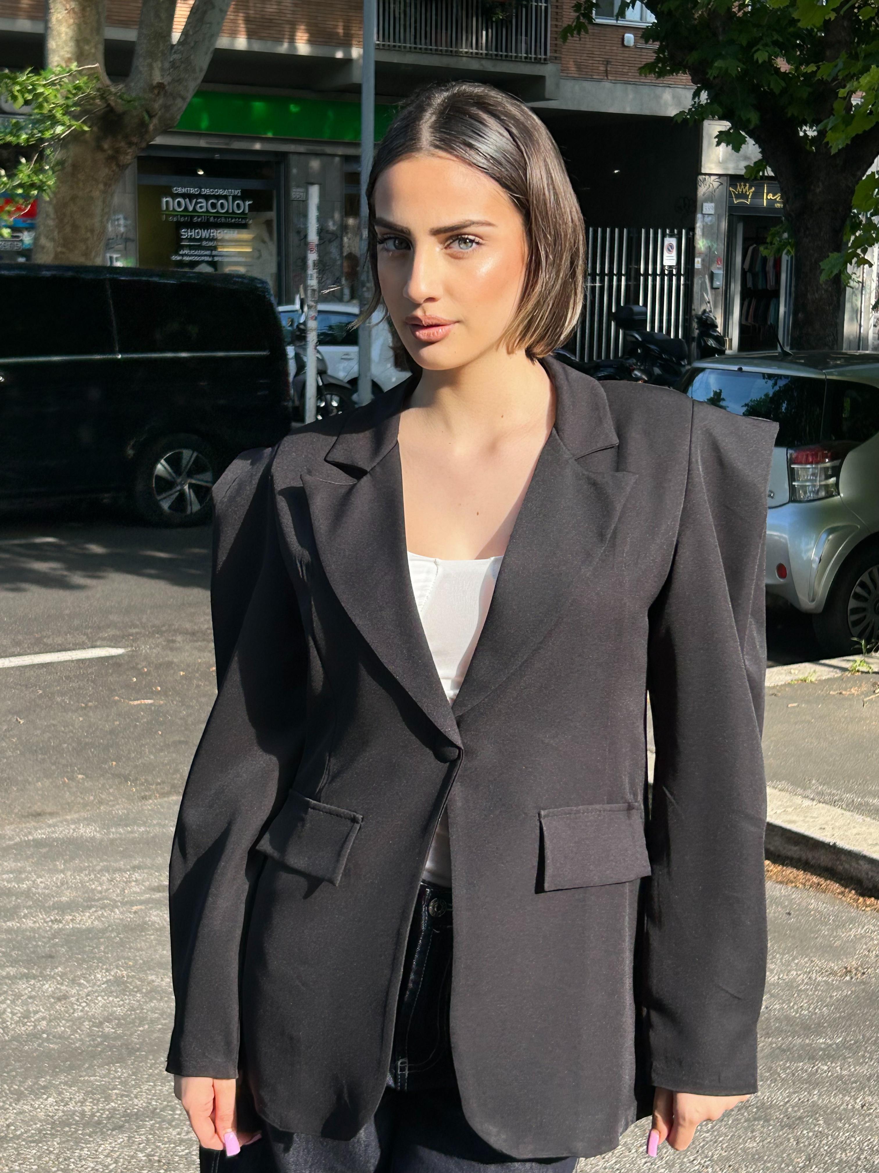 blazer spalle larghe