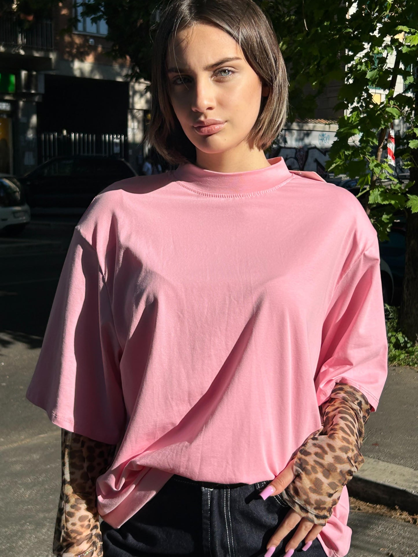 maglia con maniche animalier