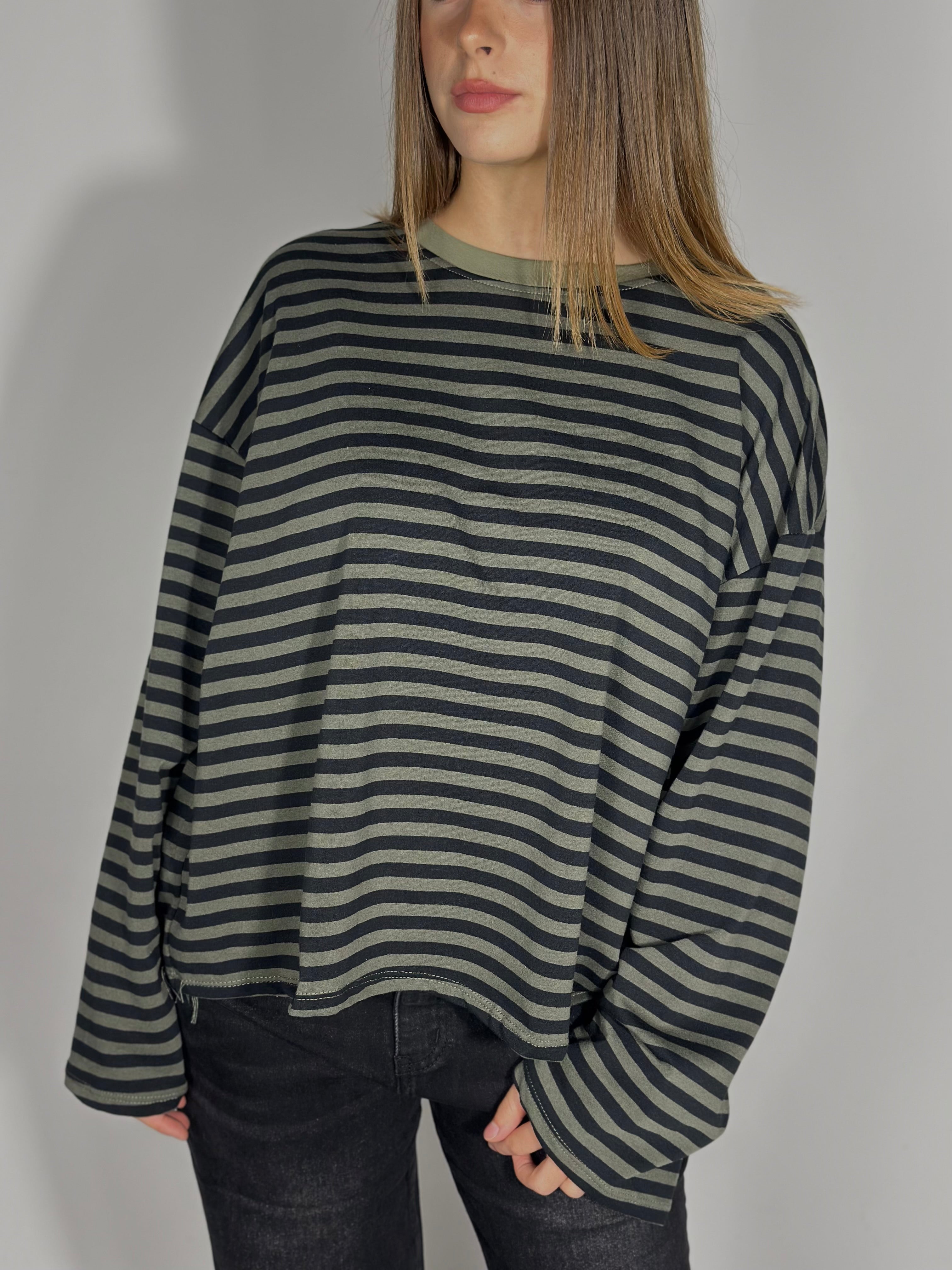 Maglietta over a righe